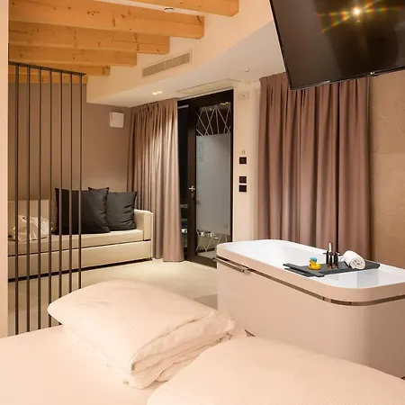 Relais Limonaia - & Garden Hotel