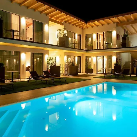 Relais Limonaia - & Garden 3*